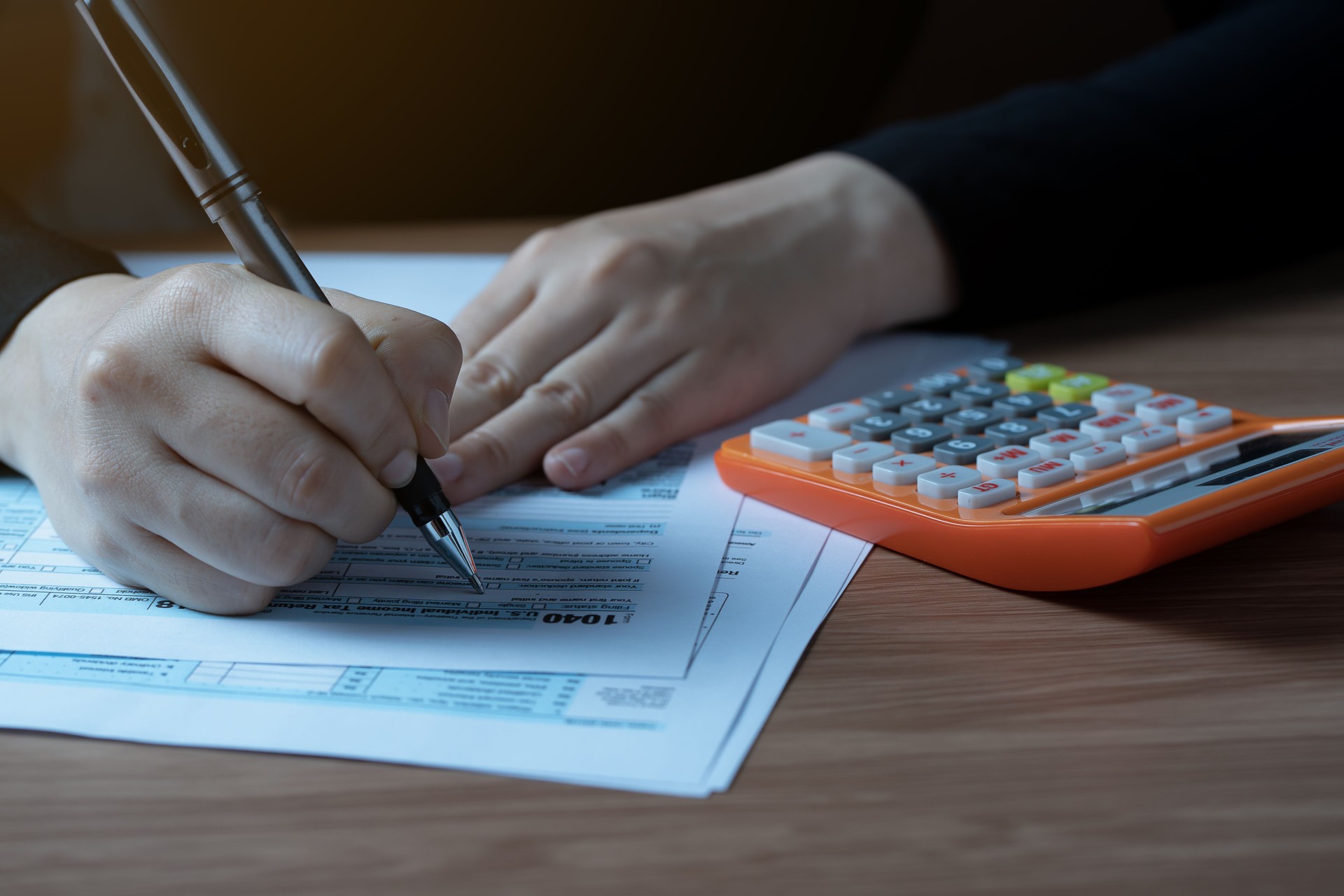 Formulaire fiscal US 1040 fond pour le concept fiscal finance et affaires